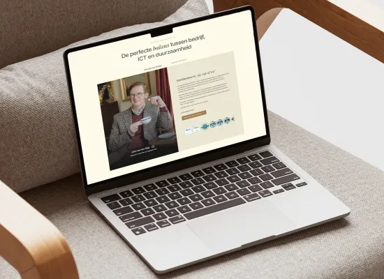 Website weergave op verschillende apparaten - mobiel, tablet en desktop